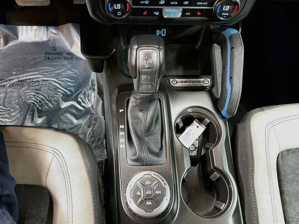 2023 Ford Bronco 6th Gen - Image 17 of 20