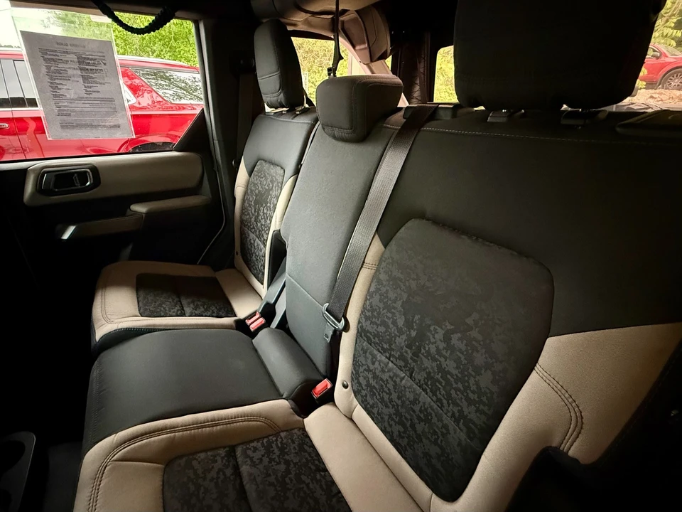 2023 Ford Bronco 6th Gen - Image 10 of 31