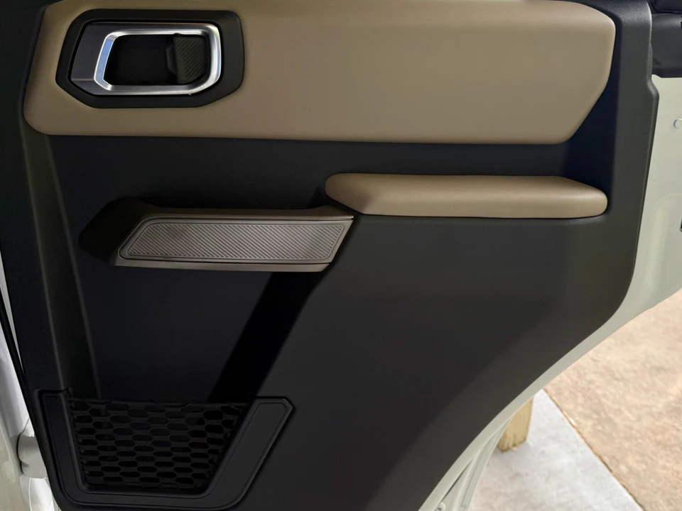 2023 Ford Bronco 6th Gen - Image 14 of 31