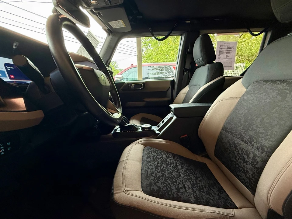 2023 Ford Bronco 6th Gen - Image 11 of 31