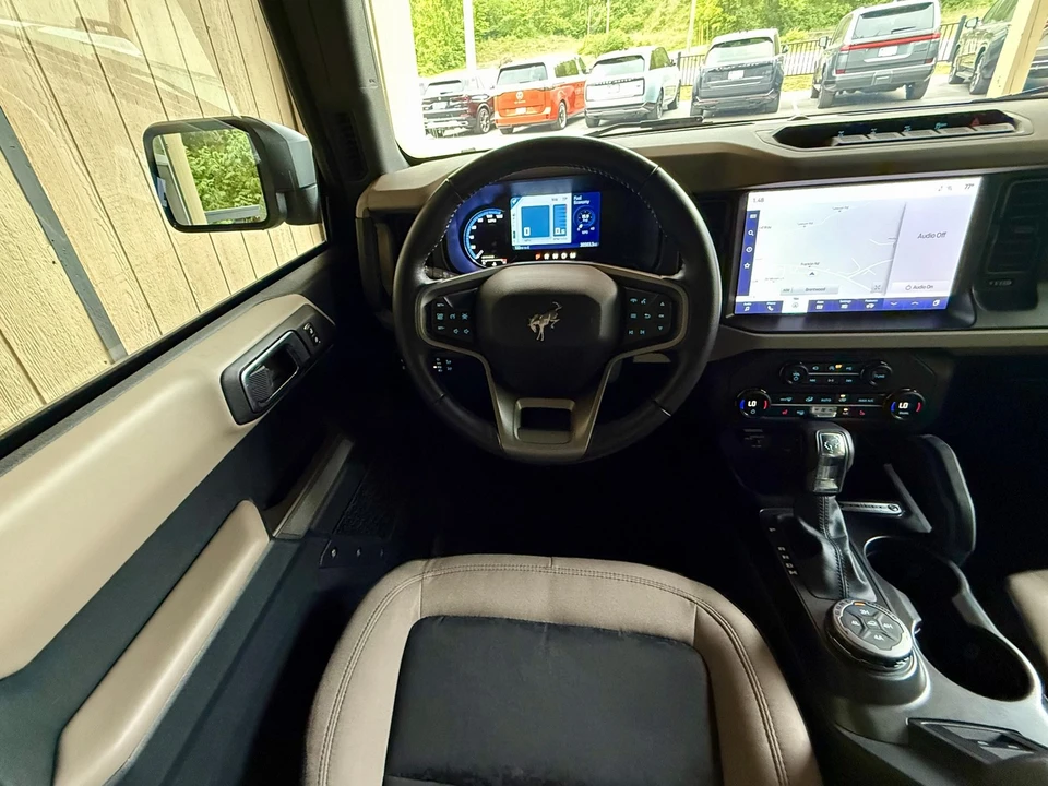 2023 Ford Bronco 6th Gen - Image 27 of 31