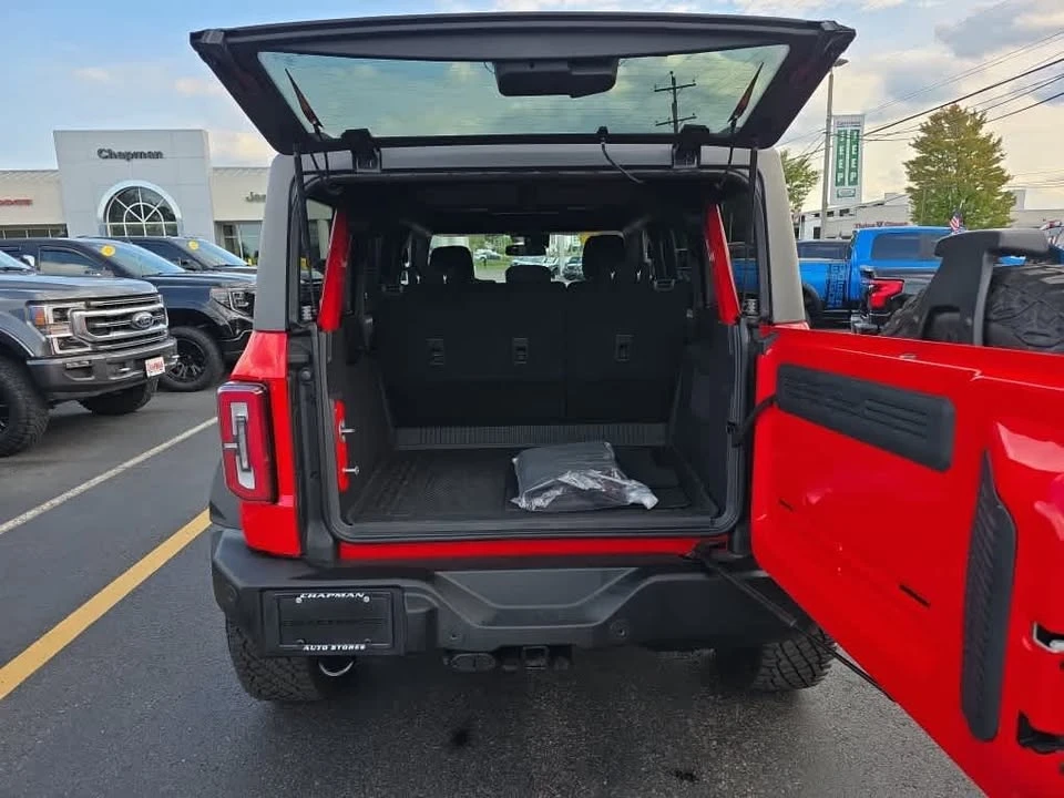 2023 Ford Bronco 6th Gen - Image 6 of 10