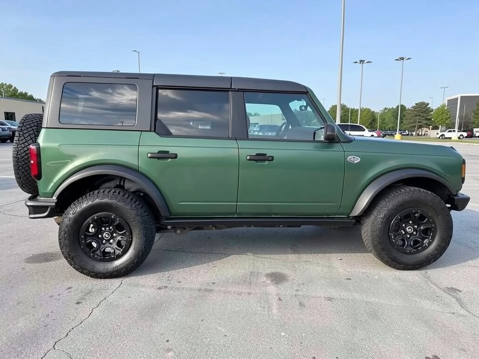 2023 Ford Bronco 6th Gen - Image 6 of 15