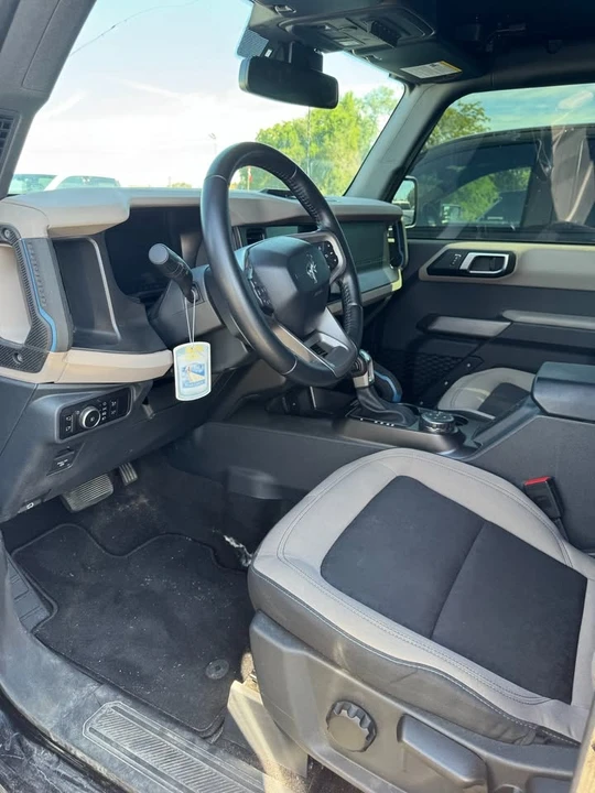 2023 Ford Bronco 6th Gen - Image 7 of 10