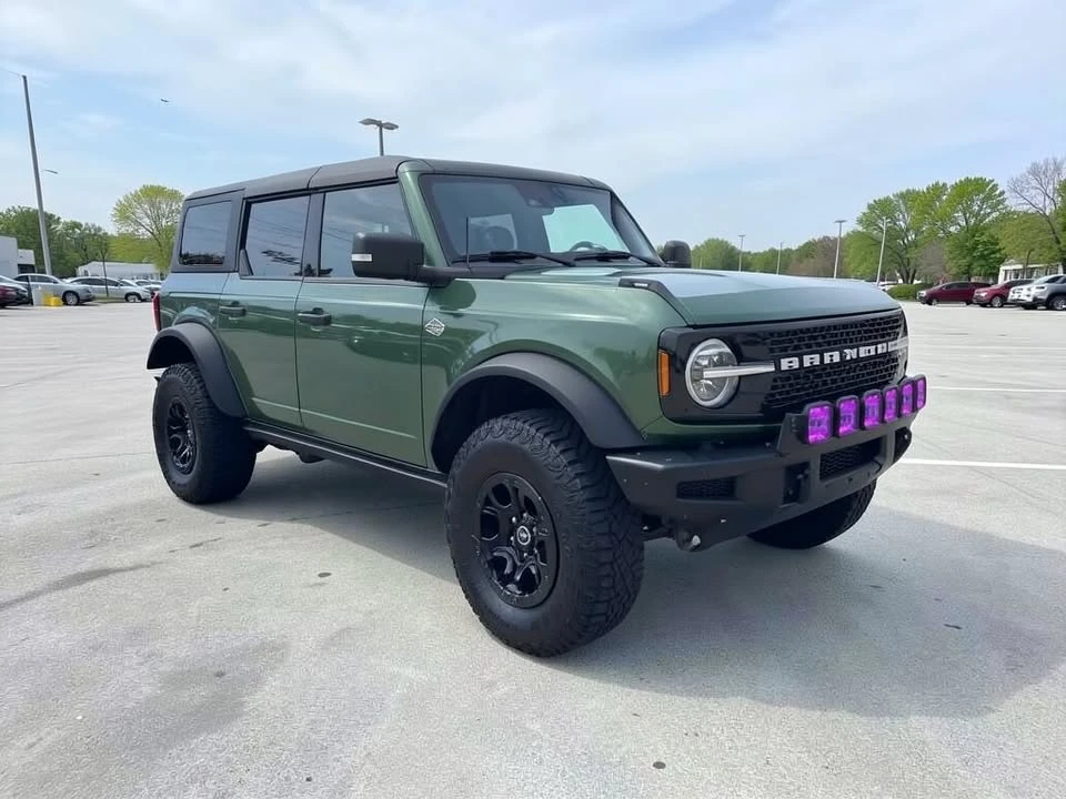 2023 Ford Bronco 6th Gen - Image 7 of 15