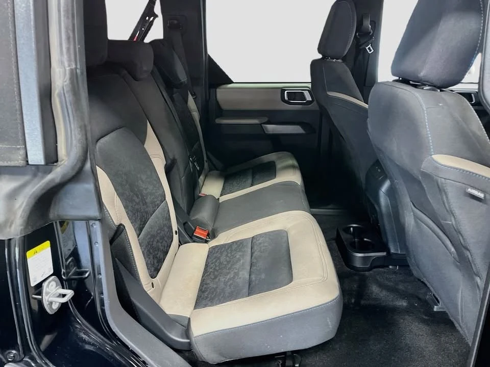 2023 Ford Bronco 6th Gen - Image 16 of 20