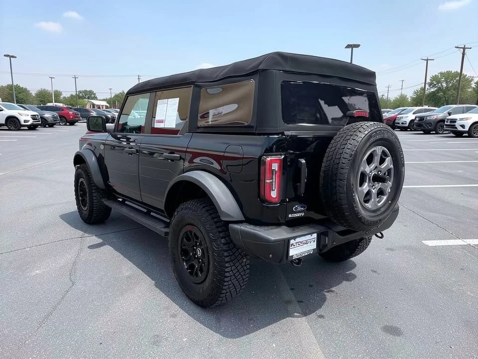 2023 Ford Bronco 6th Gen - Image 4 of 20