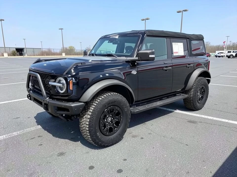 2023 Ford Bronco 6th Gen - Image 3 of 20