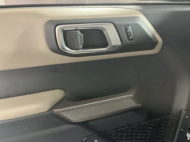2023 Ford Bronco 6th Gen - Image 13 of 20