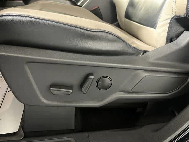 2023 Ford Bronco 6th Gen - Image 14 of 20