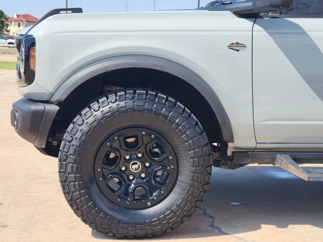 2023 Ford Bronco 6th Gen - Image 8 of 19