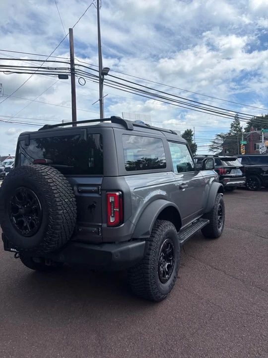 2023 Ford Bronco 6th Gen - Image 3 of 14