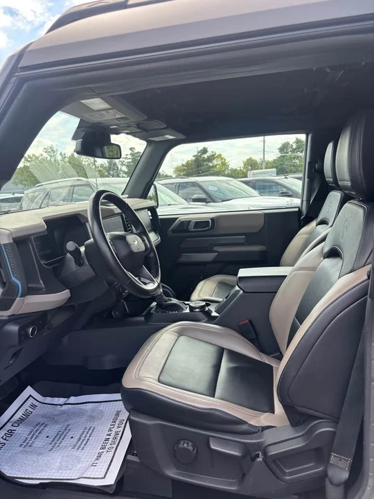 2023 Ford Bronco 6th Gen - Image 9 of 14