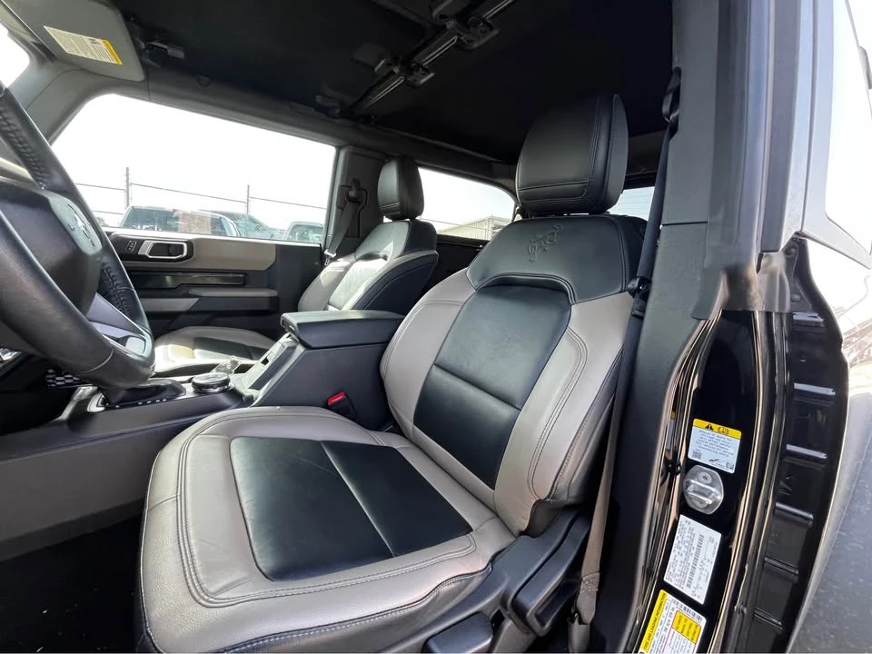 2023 Ford Bronco 6th Gen - Image 8 of 10