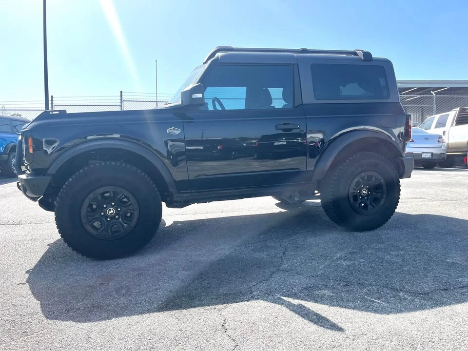 2023 Ford Bronco 6th Gen - Image 3 of 10