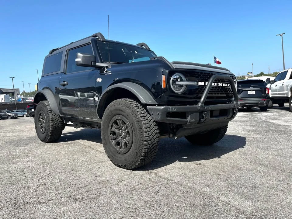2023 Ford Bronco 6th Gen - Image 2 of 10