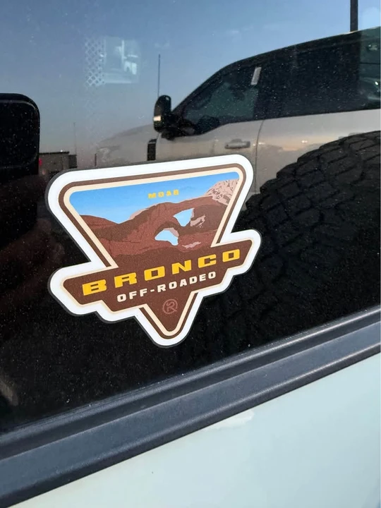2023 Ford Bronco 6th Gen - Image 8 of 17