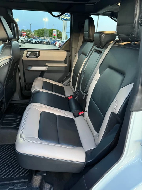 2023 Ford Bronco 6th Gen - Image 6 of 17