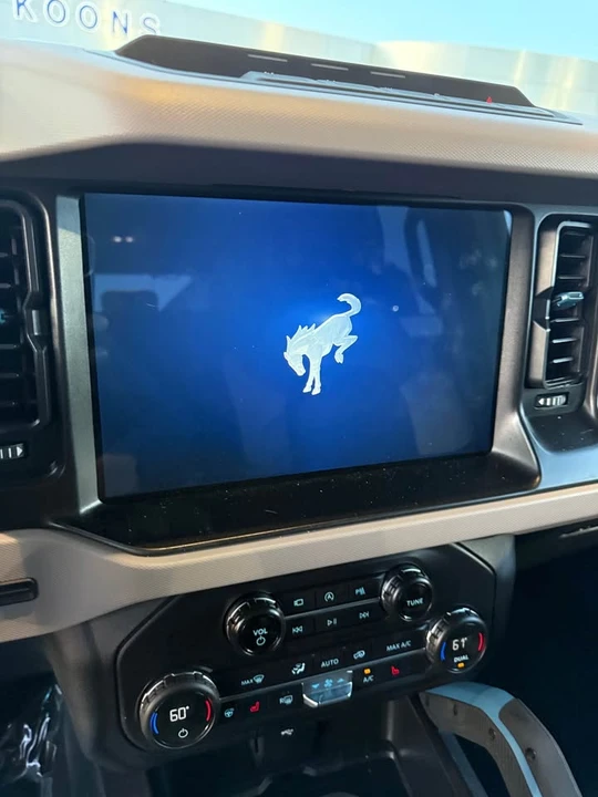 2023 Ford Bronco 6th Gen - Image 11 of 17