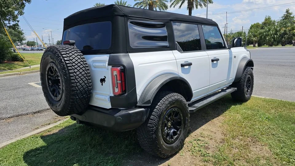 2023 Ford Bronco 6th Gen - Image 4 of 12