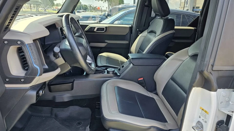 2023 Ford Bronco 6th Gen - Image 8 of 12