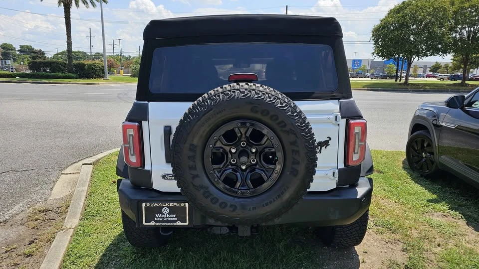 2023 Ford Bronco 6th Gen - Image 6 of 12