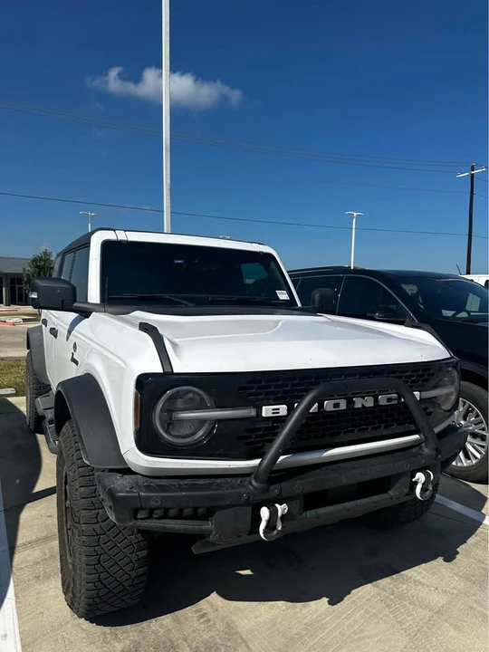 2023 Ford Bronco 6th Gen - Image 3 of 8