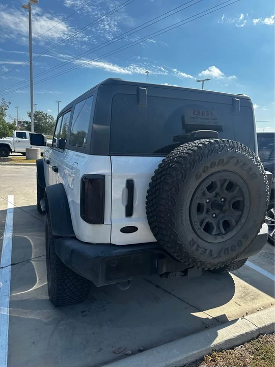 2023 Ford Bronco 6th Gen - Image 6 of 8