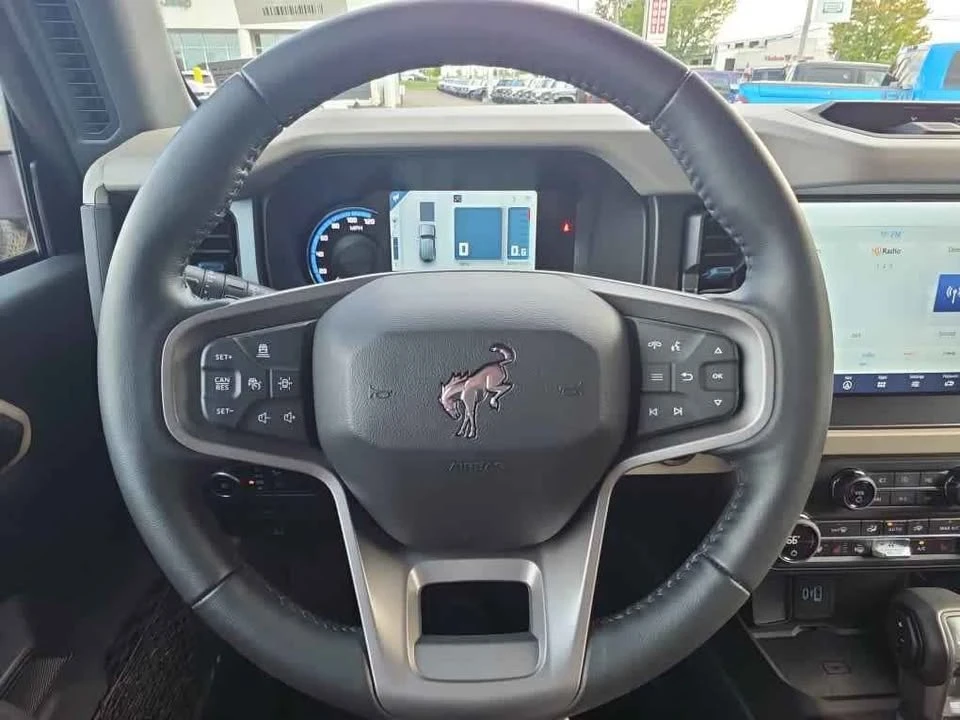 2023 Ford Bronco 6th Gen - Image 15 of 17