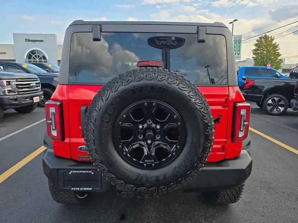 2023 Ford Bronco 6th Gen - Image 6 of 17