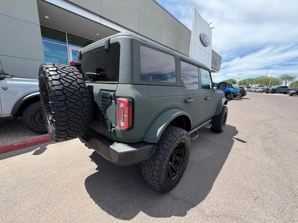 2023 Ford Bronco 6th Gen - Image 6 of 16