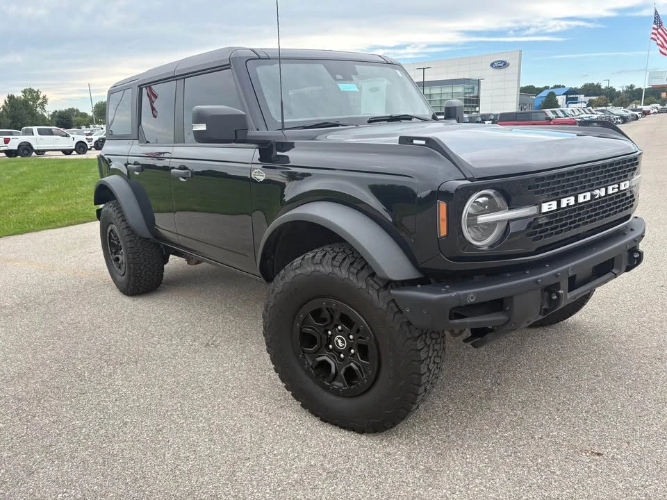 2023 Ford Bronco 6th Gen - Image 8 of 13