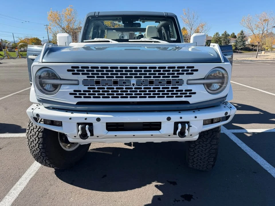 2023 Ford Bronco 6th Gen - Image 10 of 15