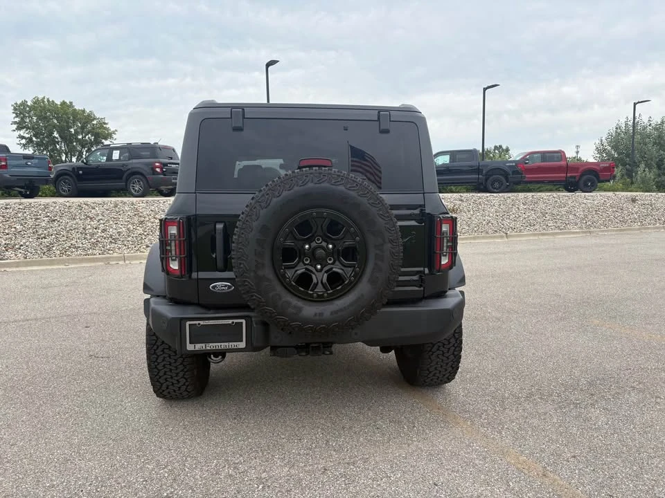 2023 Ford Bronco 6th Gen - Image 5 of 13