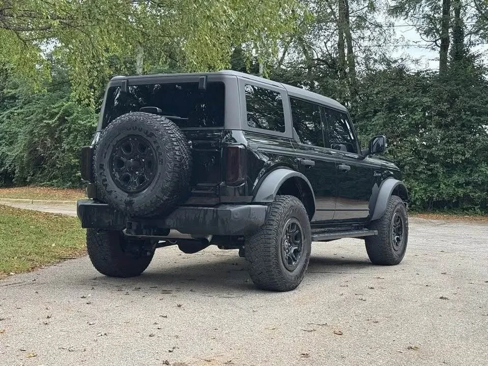 2023 Ford Bronco 6th Gen - Image 4 of 14
