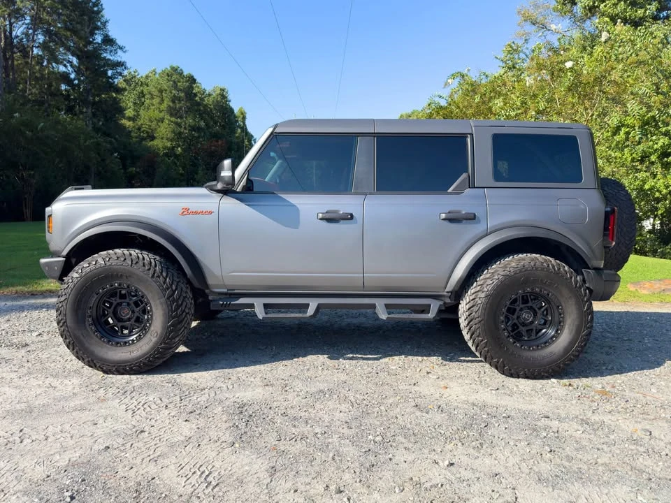 2023 Ford Bronco 6th Gen - Image 8 of 20