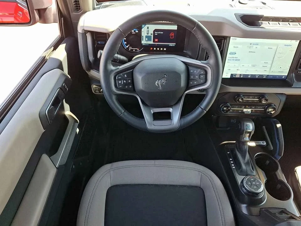 2023 Ford Bronco 6th Gen - Image 10 of 20