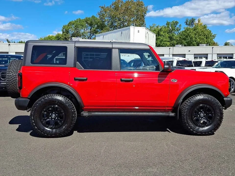 2023 Ford Bronco 6th Gen - Image 6 of 20