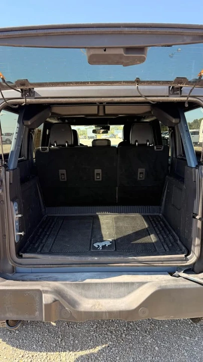 2023 Ford Bronco 6th Gen - Image 9 of 15