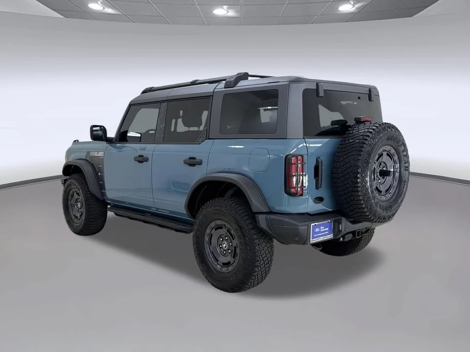 2023 Ford Bronco 6th Gen - Image 3 of 10