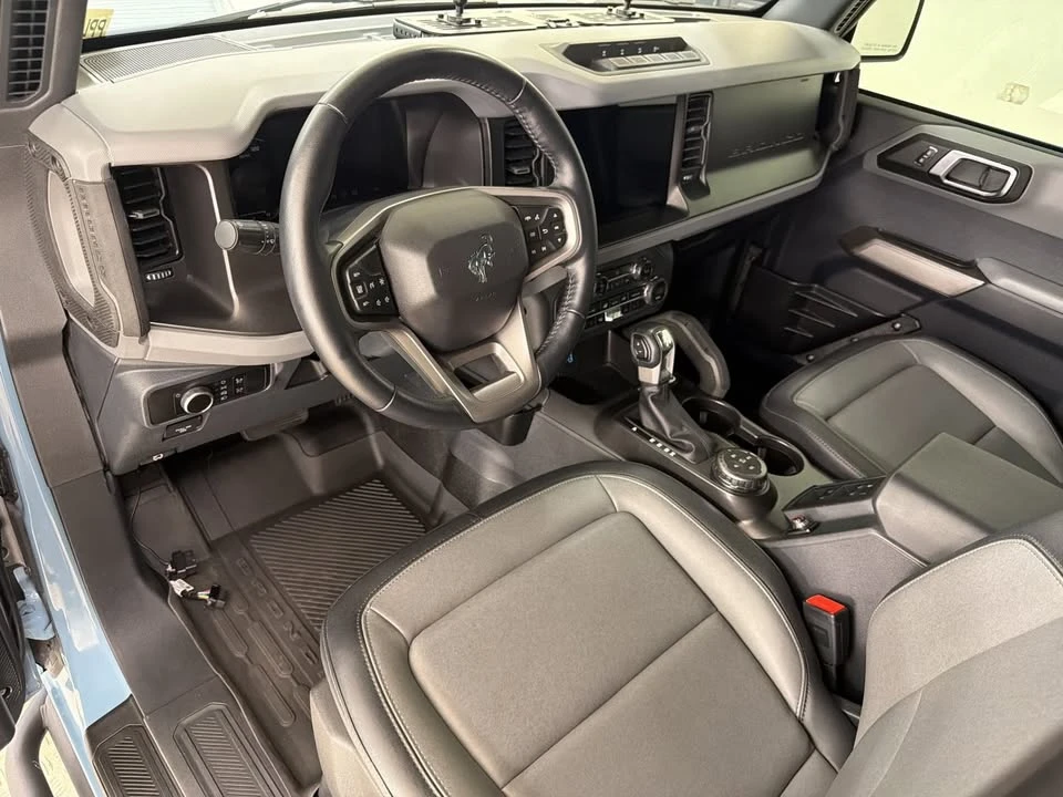 2023 Ford Bronco 6th Gen - Image 6 of 10