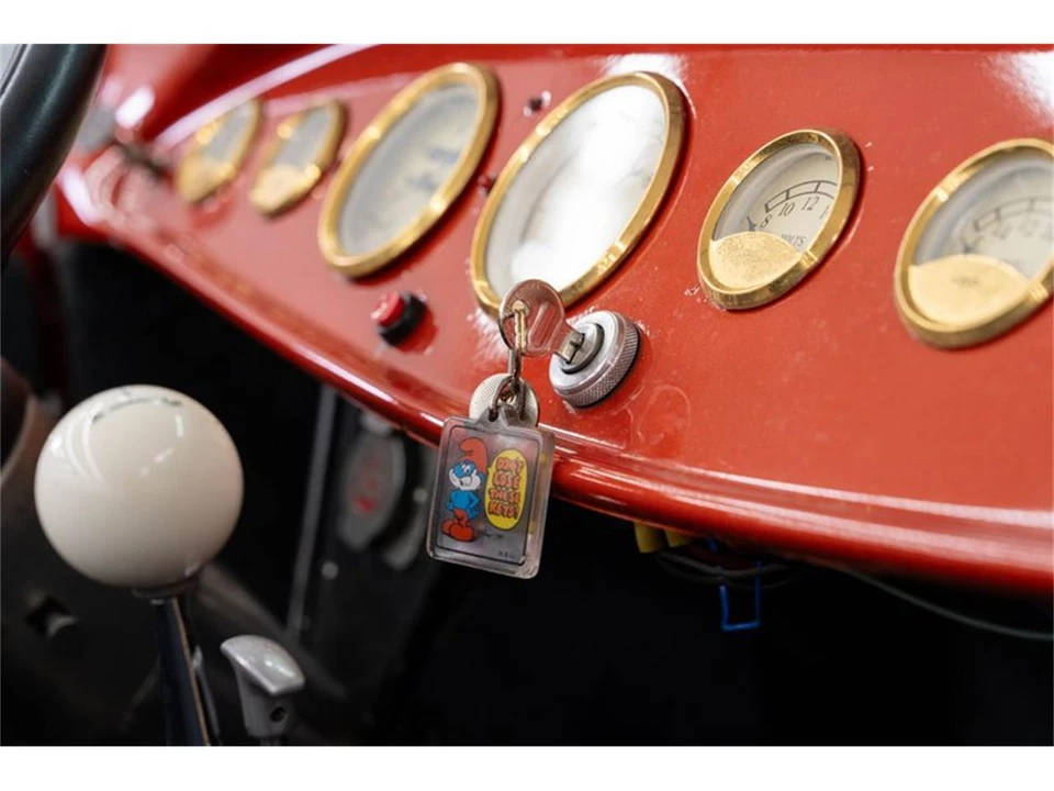 2023 Ford Customline - Image 16 of 31
