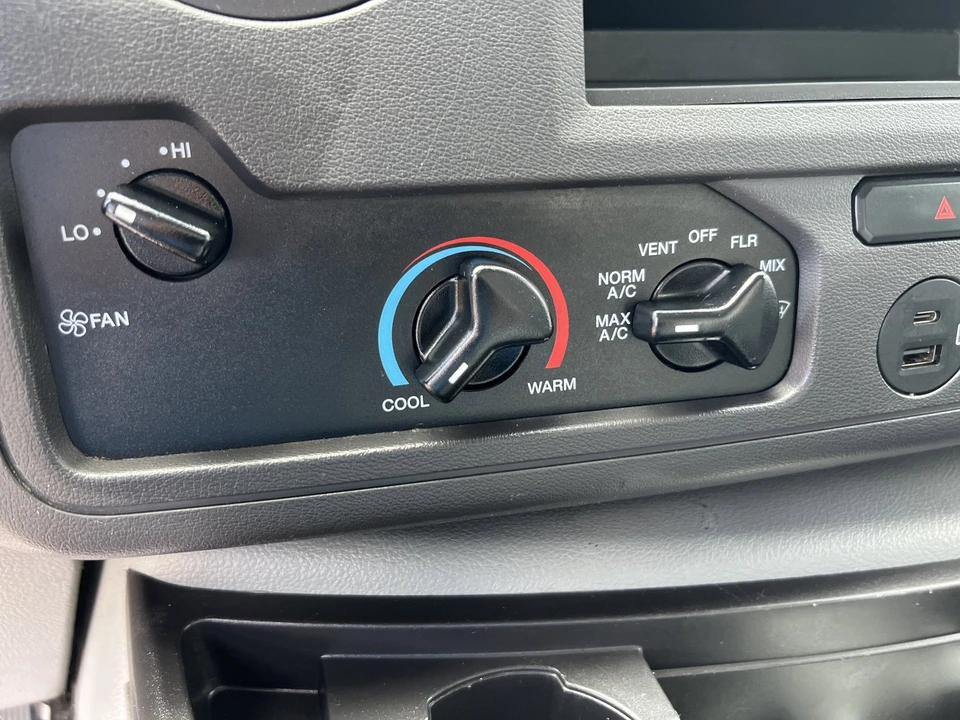 2023 Ford Super Duty 5th Gen - Image 20 of 29