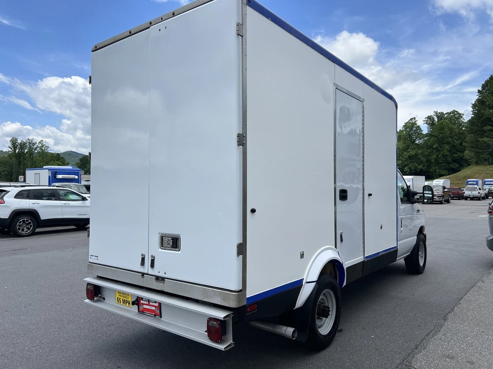 2023 Ford Super Duty 5th Gen - Image 3 of 29