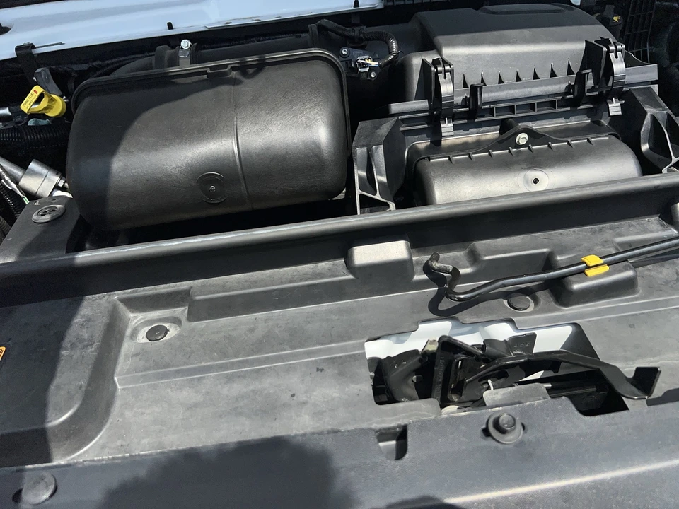 2023 Ford Super Duty 5th Gen - Image 27 of 28
