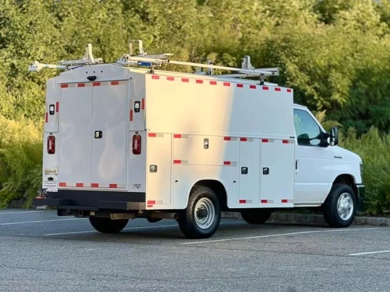 2023 Ford Econoline Van - Image 10 of 12
