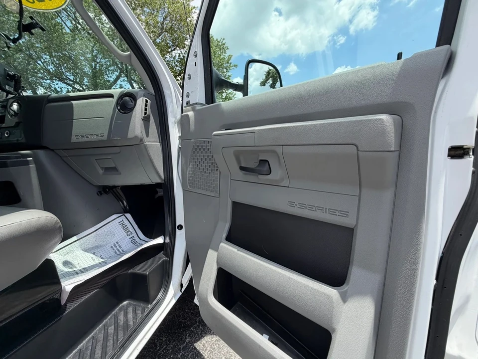 2023 Ford Super Duty 5th Gen - Image 22 of 25