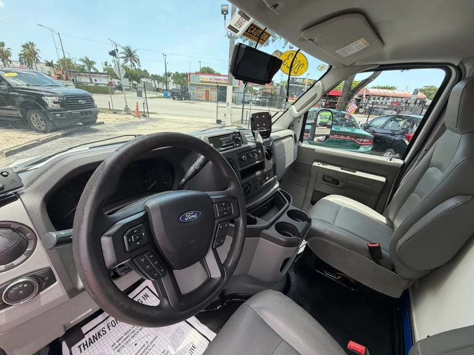 2023 Ford Super Duty 5th Gen - Image 19 of 25