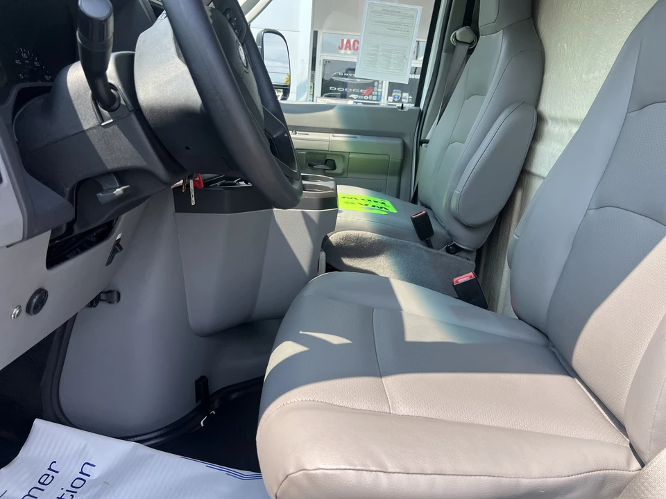 2023 Ford Super Duty 5th Gen - Image 16 of 27