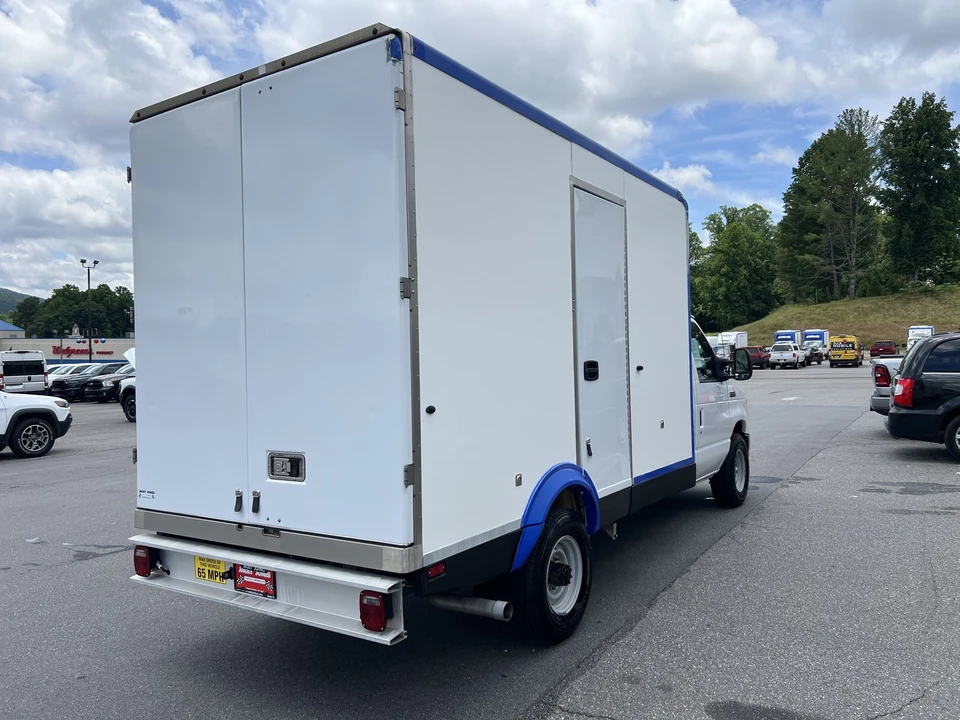 2023 Ford Super Duty 5th Gen - Image 3 of 31